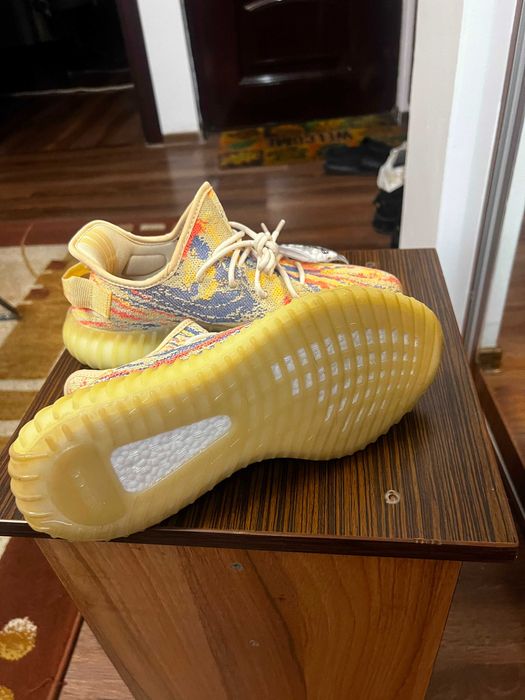 Yeezy boost 350 noi