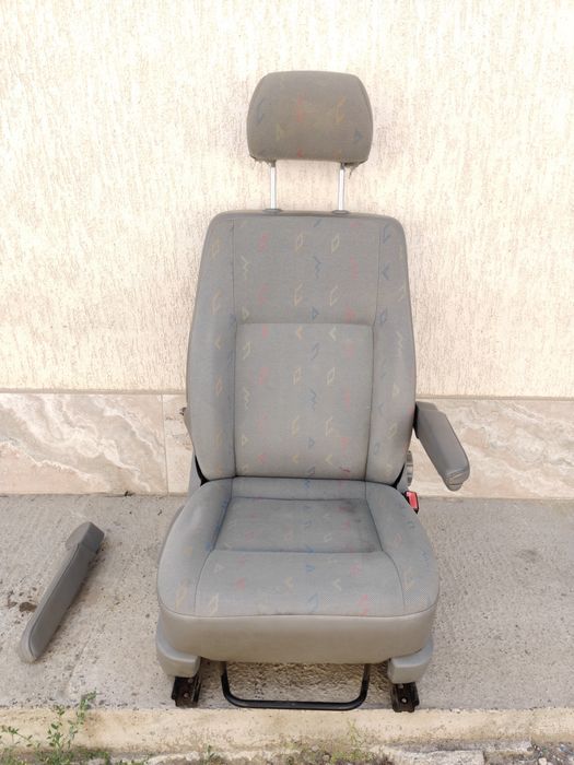 Scaun pasager Volkswagen T5 Caravelle 7H0 2003-2009