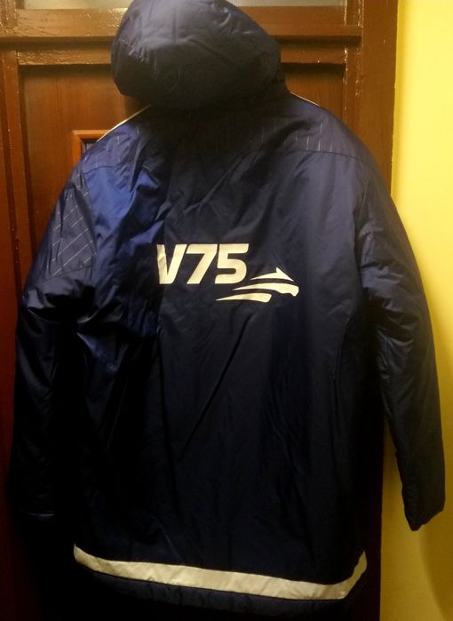 Jeaca lunga Adidas editie limitata