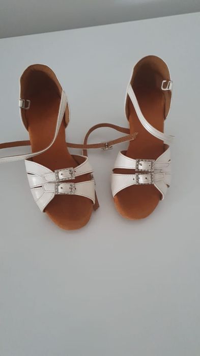 Бальные туфли