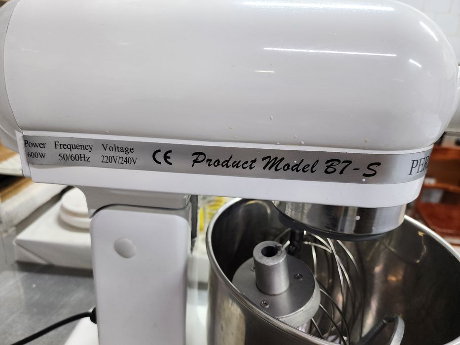 Миксер профессиональный