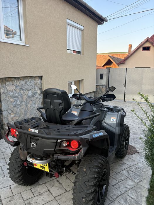 Vând Can-Am Outlander 1000 DPS – 2023