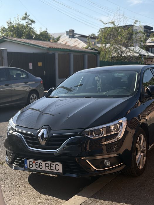 RENAULT Megane 2019 — imagine 2