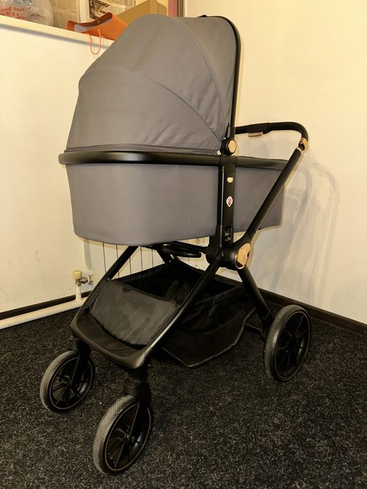 Коляска детская трансформер