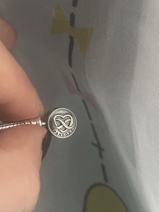 Pandora marimea 18 noua.