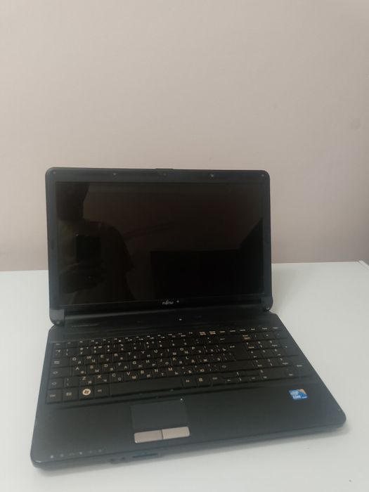 Ноутбук i3 6/500 512video