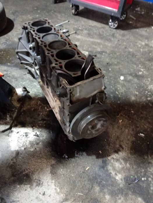 Блок мерс 2.8 сссс