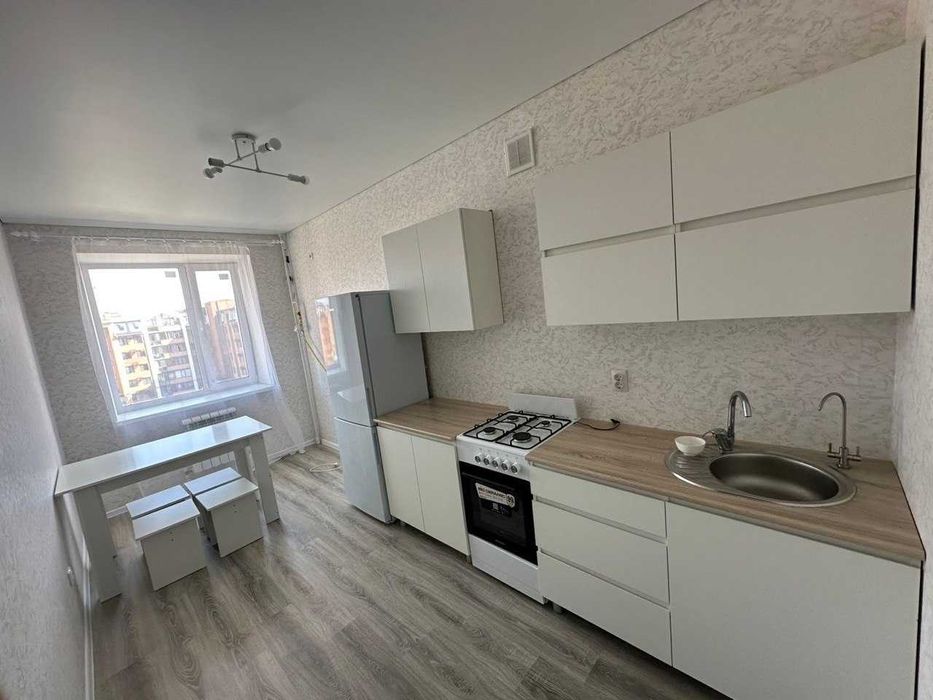 Двушка на Береке - мебель, техника, посуда