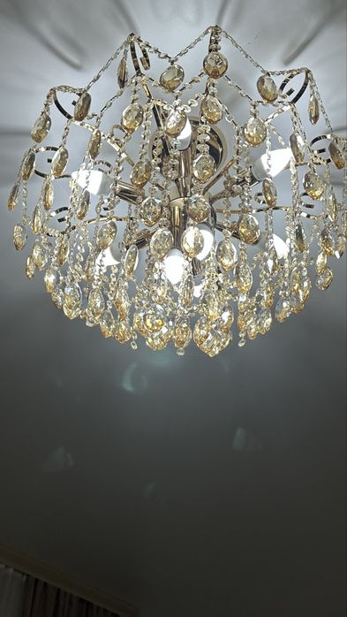 Люстра хрустальная