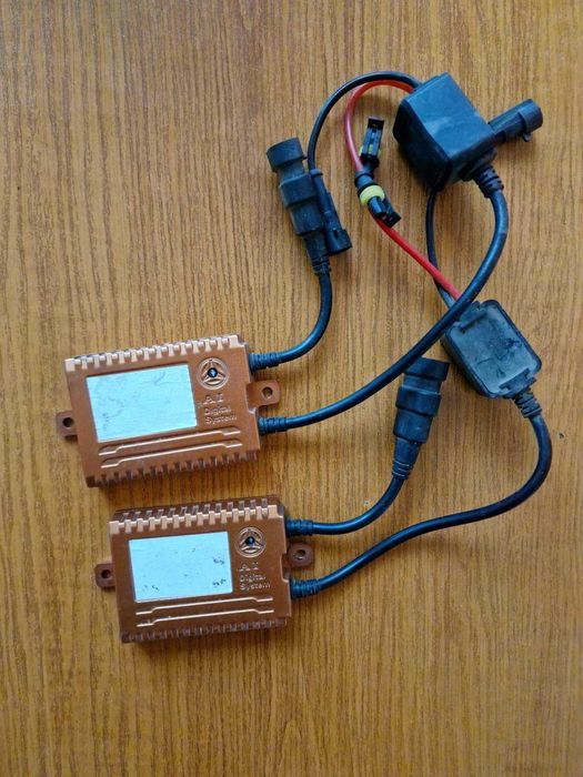 Траф биксенон за мерцедес Mercedes 12V 55W