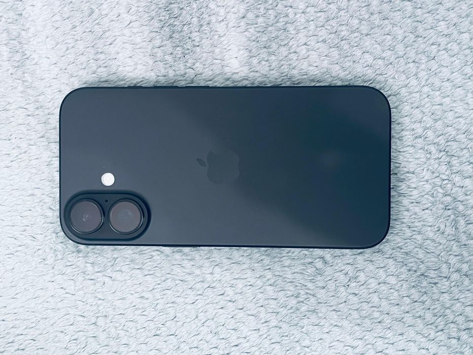 Iphone 16 состояние идеальная