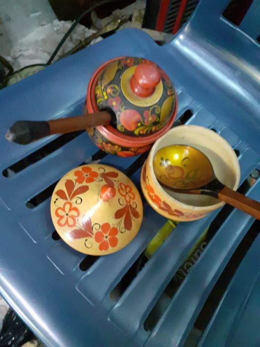 Дървена рисувана купа и свещник.Руски съдове.