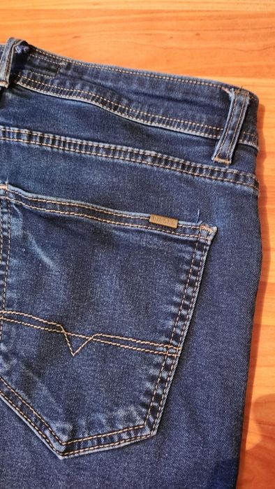 Blugi Diesel slim fit W32