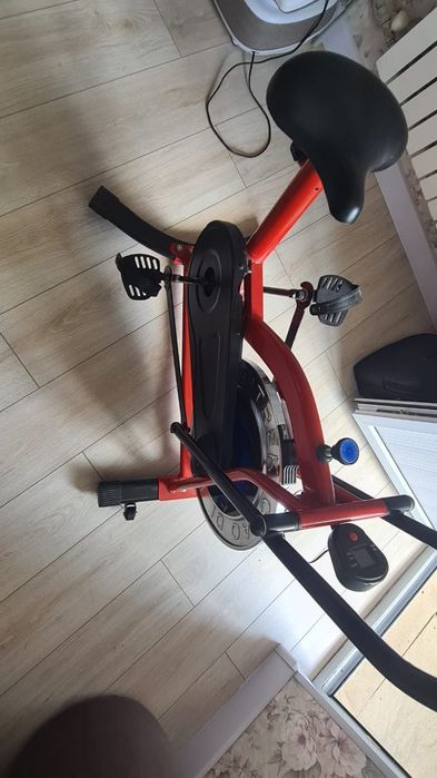 Велотренажер для рук и ног