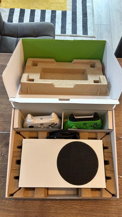 Xbox Series S De Vandut