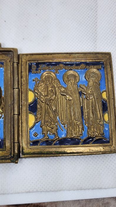 62 мл на 60 мл размер складня в закрытом виде.