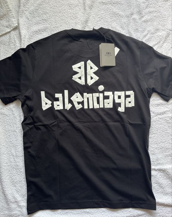 Tricou Balenciaga