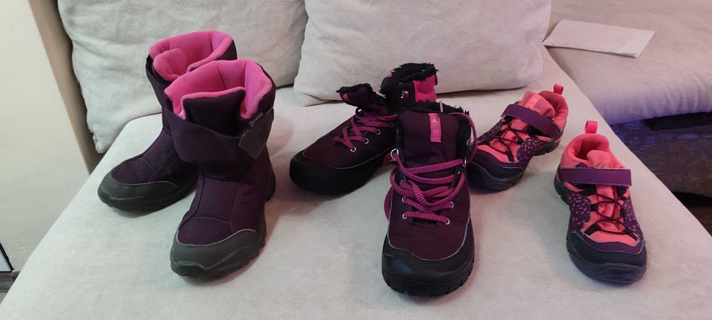 Водоустойчиви Туристически  обувки Quechua 33 и 37 номер