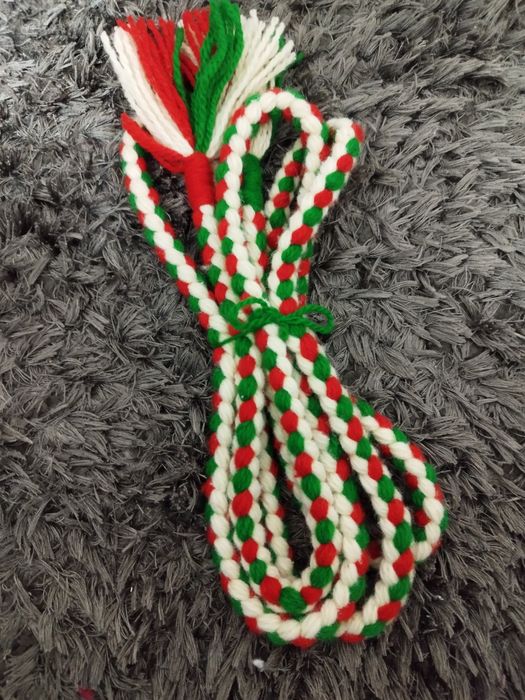 Плетени колани за танци