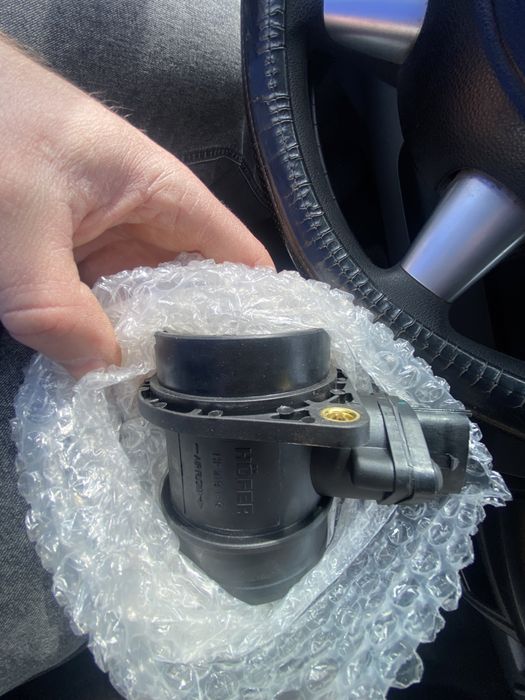 Датчик масового расхода воздуха