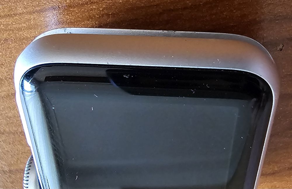 Продавам Apple Watch Series 3 38mm Silver Aluminum White Sport