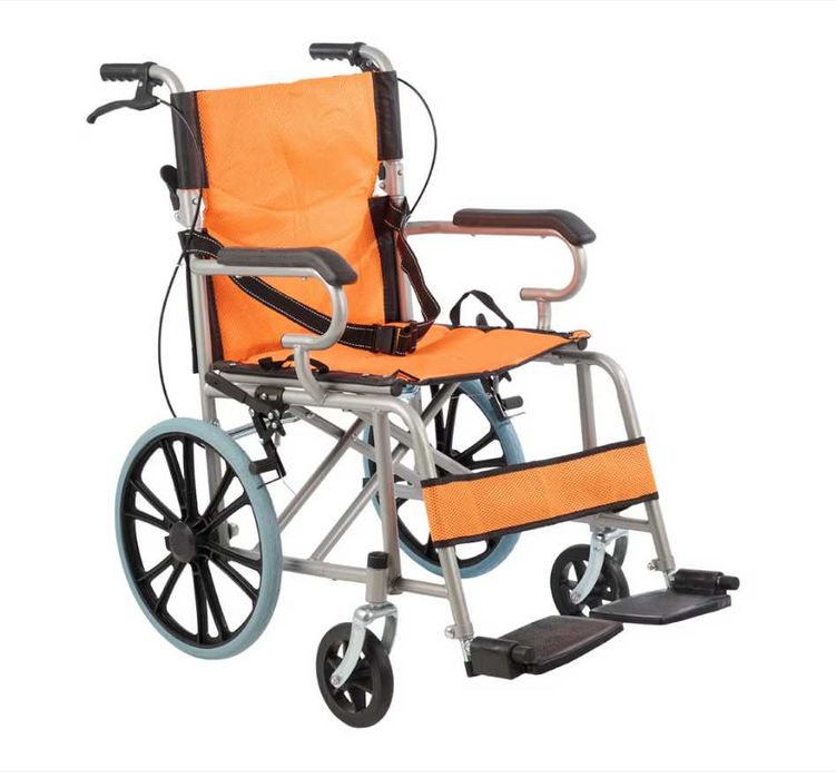 Scaun cu rotile pliant ultrausor pentru persoane varstnice sau cu dizabilitati