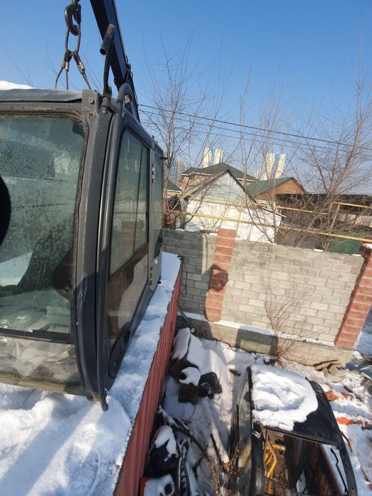 Кабина Hitachi Хитачи