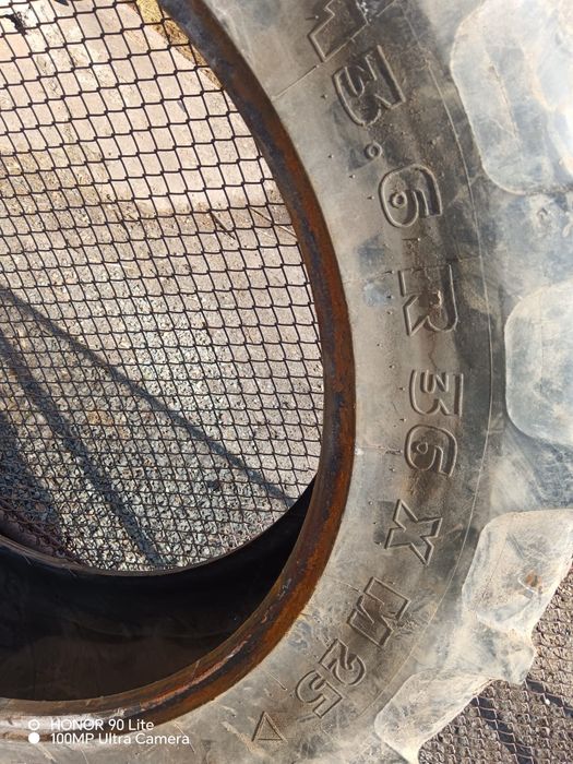2 anvelope Michelin agri 13.6 R 36 stare bună fără petec, fără tăietur