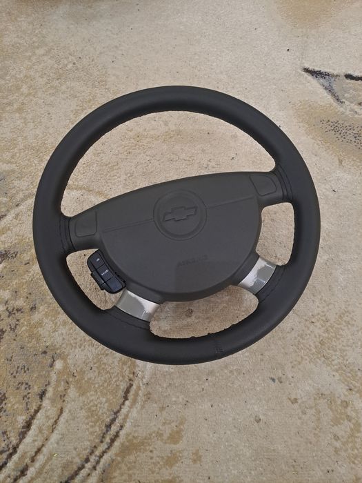 Рул Gentra Arginal Zavadiskoy 3 Pazitsa Knopkali Skidkada yaxwi holati