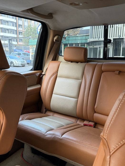 Nissan Titan 1 gen Pick Up