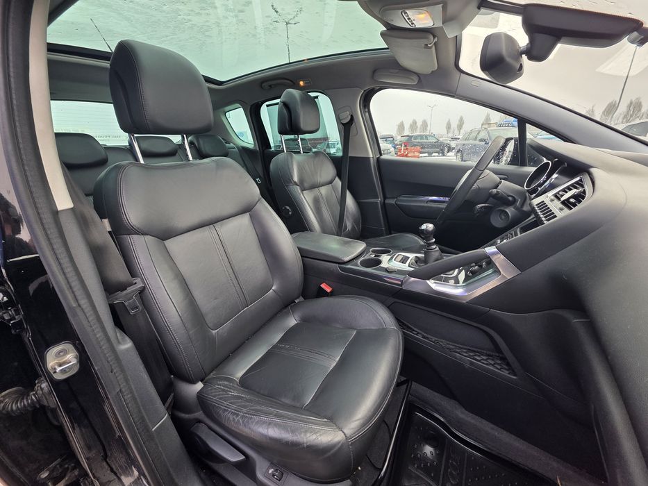 Peugeot 3008 2.0 HDI 2011 / piele / panoramic/ Head-UP