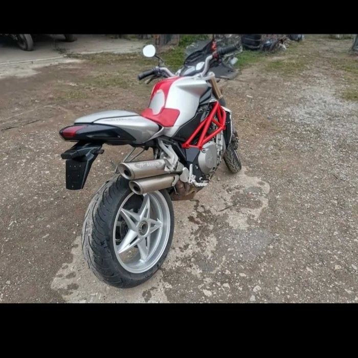 Мотор MV Agusta 910s Brutale