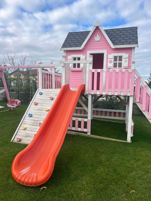 Детска дървена къща