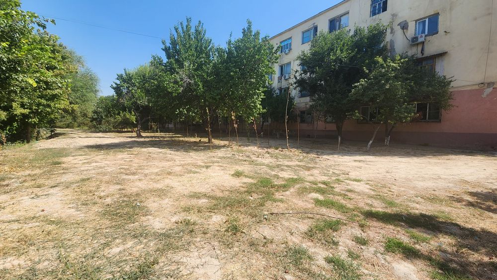 1 комната с условиями внутри в бывшем общежитии