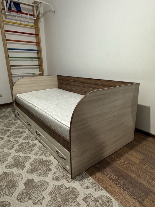 Кровать односпальная 100*200