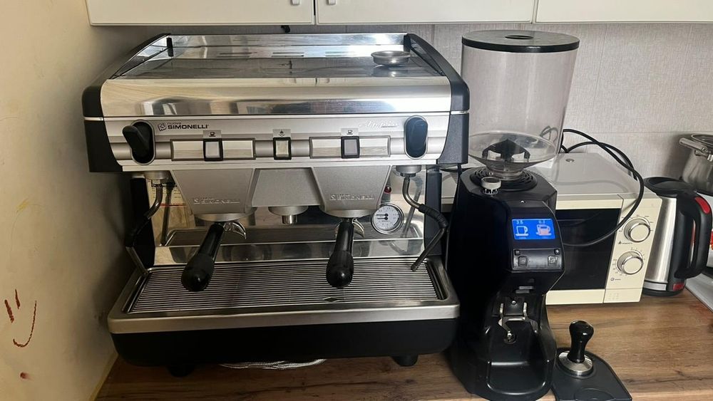 Кофемашина Simonelli