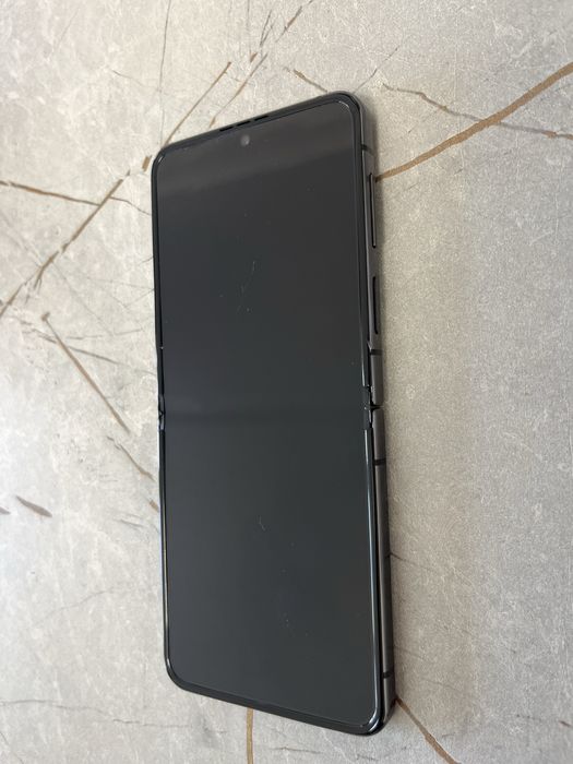 Samsung ZFlip 4 Оригинал