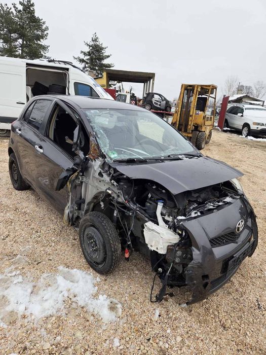 Тойота Ярис / Тоyota Yaris 1.33i