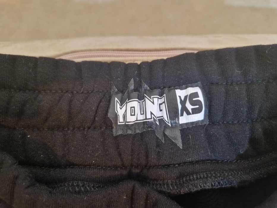 Pantaloni trening unisex Young Rich White