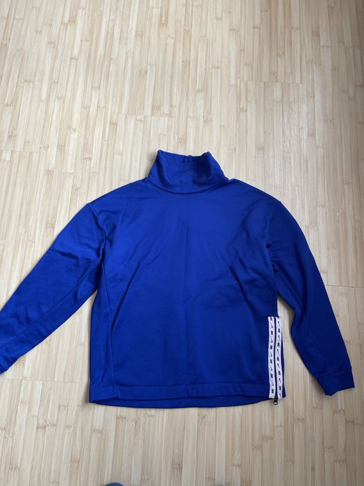 Bluza Nike in stare buna