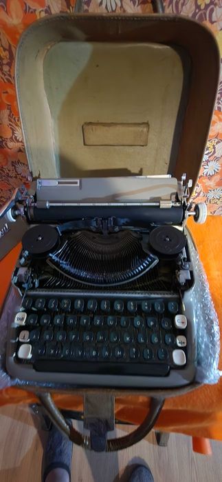 Пишеща машина Consul ZP-183 744