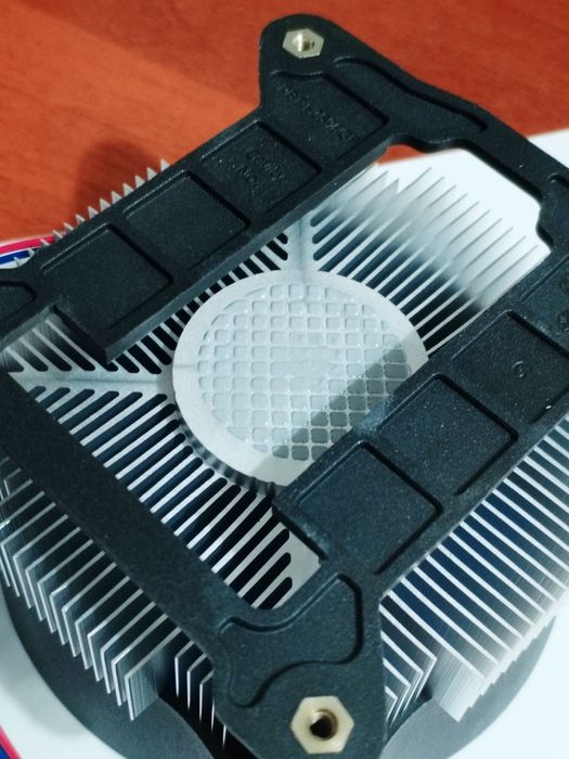 Процессор Intel Pentium G5400 + кулер