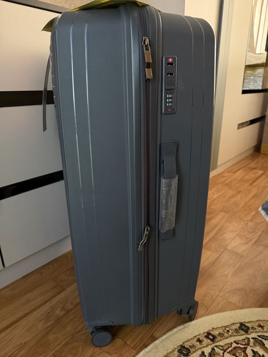 продается чемодан!