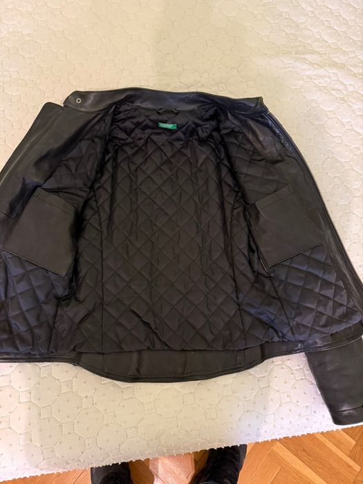 Мъжко кожено яке Benetton