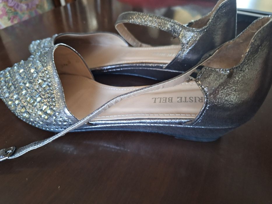 Дамски обувки боти ботуши маратонки