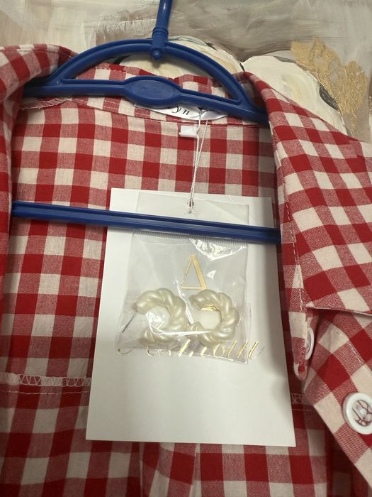 Красная рубашка в клетку