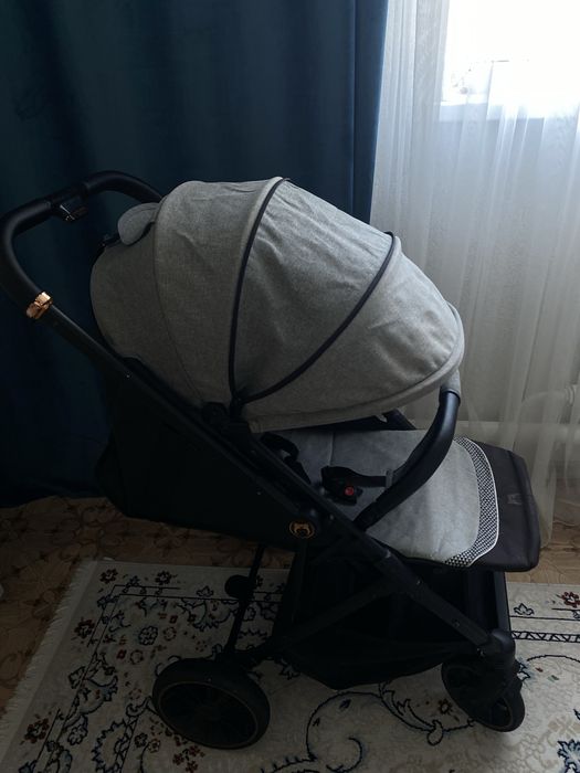 Коляска прогулычный