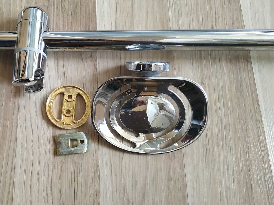 Закачалка, Сапунерка, Стъкло за полица, Сифон за мивка