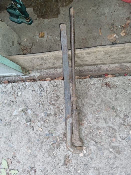 Продам газовые ключи