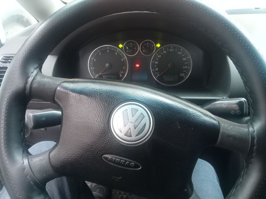 Авто Wolkswagen Sharan